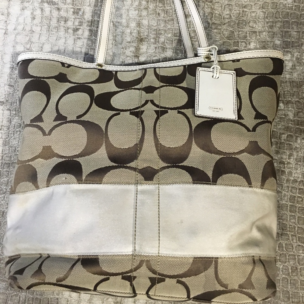 COACH SIGNATURE CREAM BROWN TOTE jb
